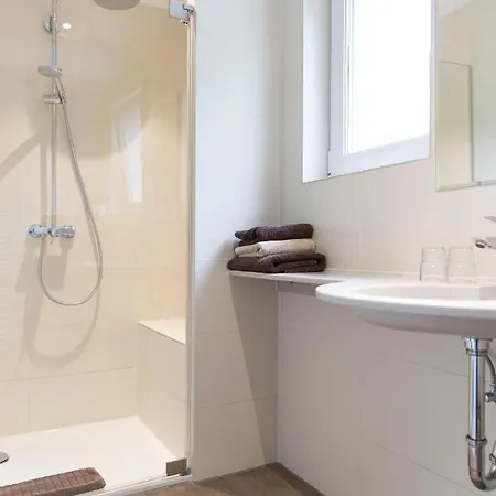 Naturhotel Holzwurm Otel