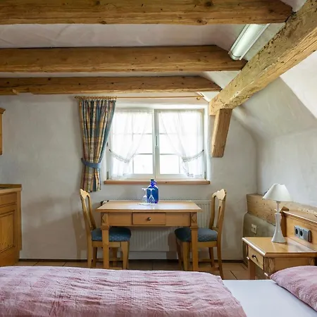 Naturhotel Holzwurm
