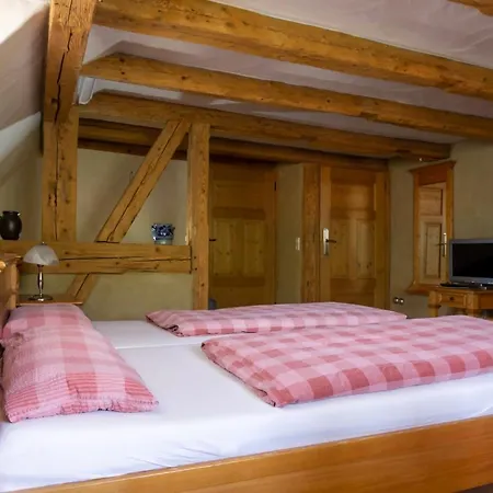 Naturhotel Holzwurm Otel 3*